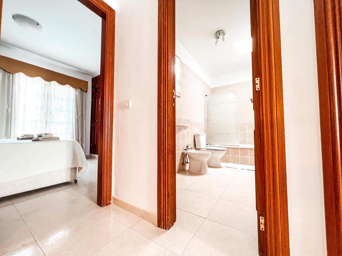 Townhouse With Ac In Callao Salvaje, Sonia, Cs148 外观 照片