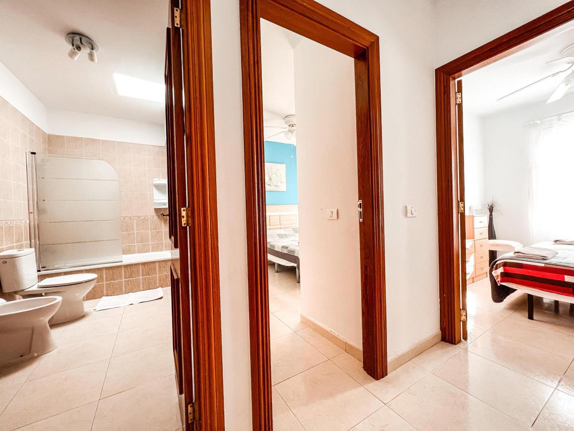Townhouse With Ac In Callao Salvaje, Sonia, Cs148 外观 照片
